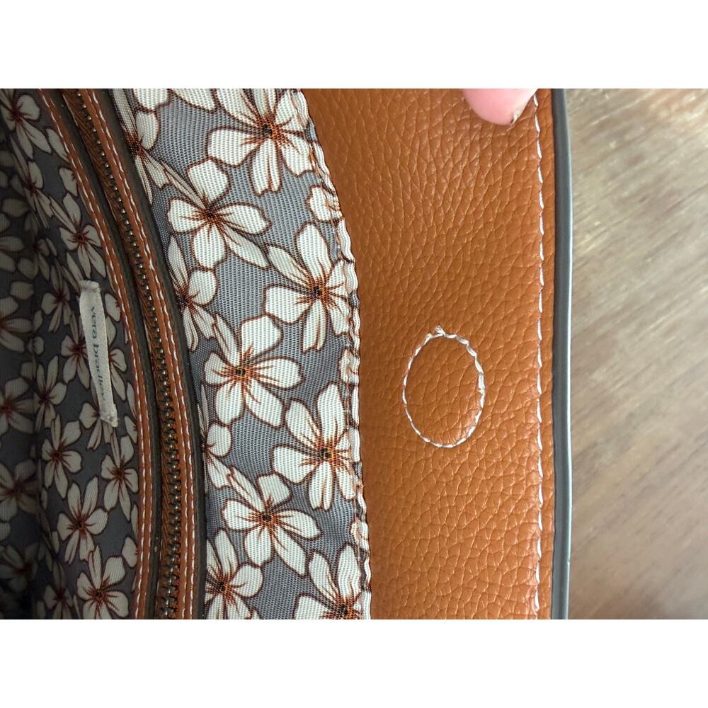 Vera Bradley Slouchy Bucket Shoulder Bag Roasted Pecan Faux Leather NWT Flaw - Picture 7 of 10